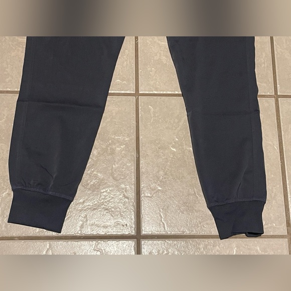 NWT Med Couture Charcoal Grey Cargo Jogger Pants Size XS - Picture 4 of 9